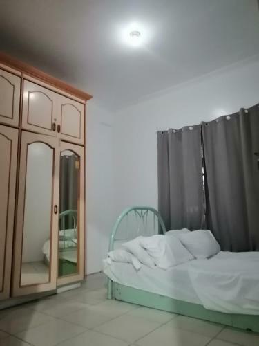 Bed & Breakfast Two-hearts Dormitory