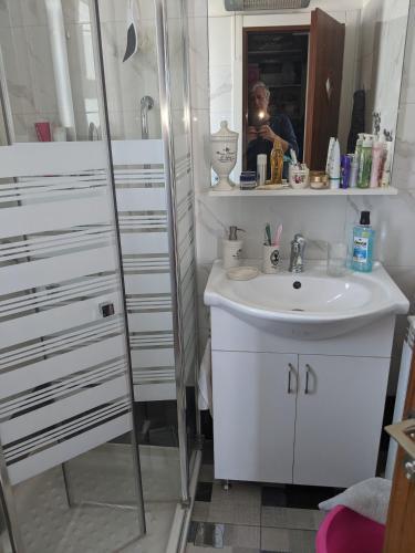 Apartamento ???????? ???? 4 ??????? ? ???????? ?? 15-?? ?????. ????????? ???????????.