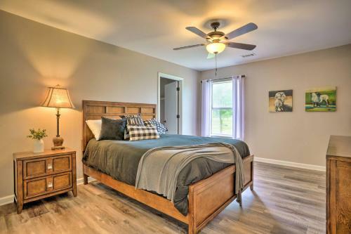 Lovely Marion Retreat With Community Amenities!