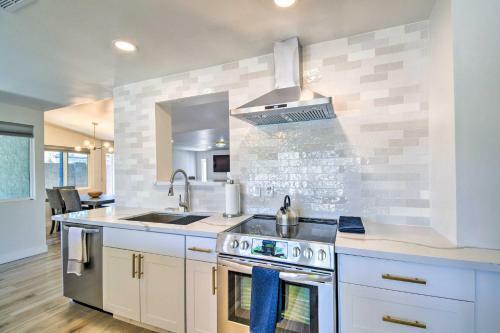 Sleek Phoenix Getaway With Private Pool And Yard!