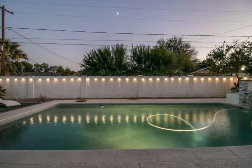 Prime Location - Modern New - Swim, Play And Relax