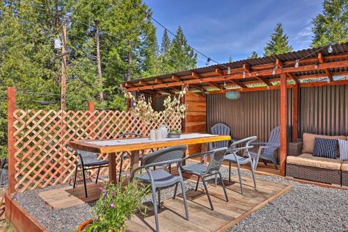 Idyllic Arnold Cabin Walk To Hiking And Biking