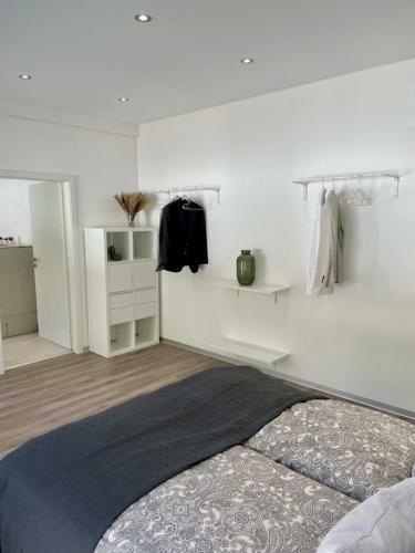 Apartamento Sch�nes Zimmer Mit Eigenem Bad Parkplatz Kostenlos