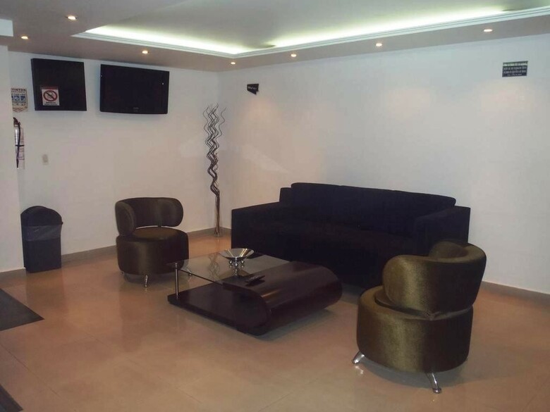 Hotel Platinum Plaza