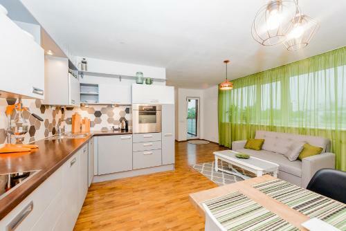 Cozy Beach Apartment