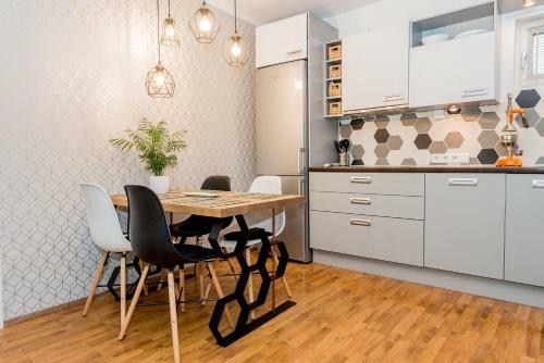 Cozy Beach Apartment