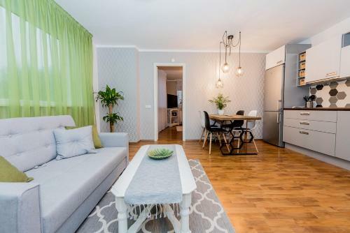 Cozy Beach Apartment