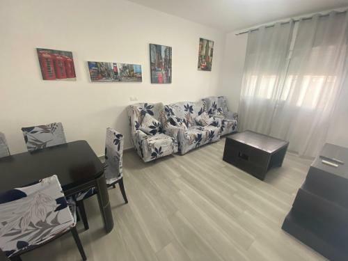 Mora House