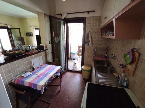 Entire Home Near Athens For Short Vacations