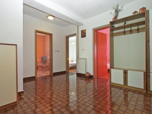 Apartments With A Parking Space Galizana, Fazana - 19608
