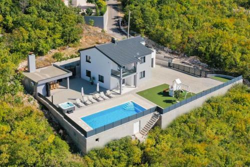 Villa Blue Lake