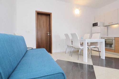 Apartments Bobo