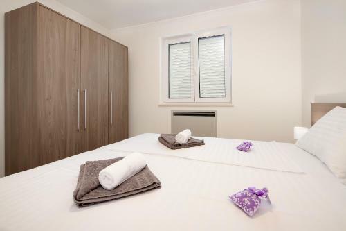 Apartments Ilija & Vera Close To Krk Centre