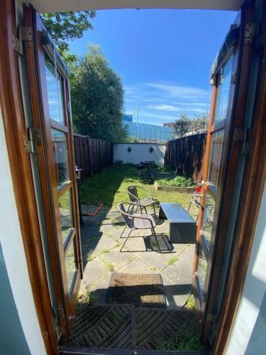 Charming 3 Bedroom Home In Central Dublin With A Garden