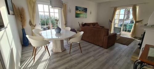 Villa In Luxury Santo Antonio Golf Resort