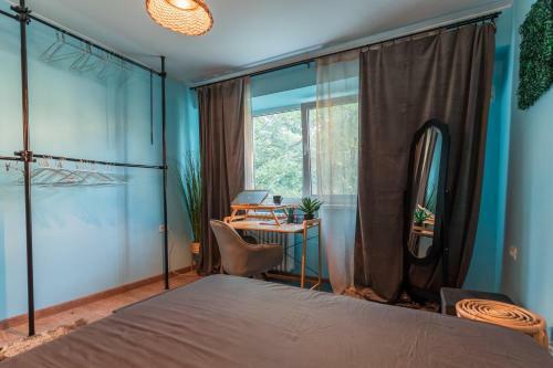 Jungle Apartment 15 Min Walk To Beach & Downtown