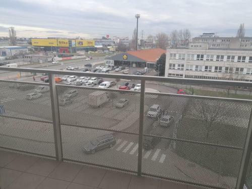 Room For Rent Close To Airport