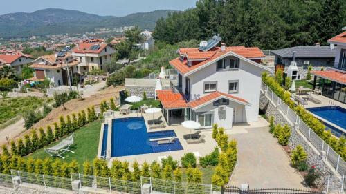 Aylin Villa 2