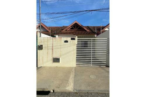 Apartamentos E Casas De Monique