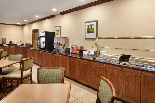 Hotel Country Inn & Suites - Champaign North