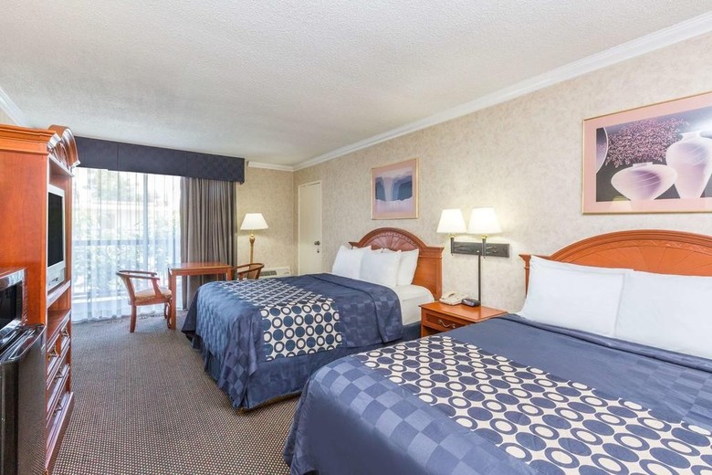 Hotel Days Inn Airport Center Lax