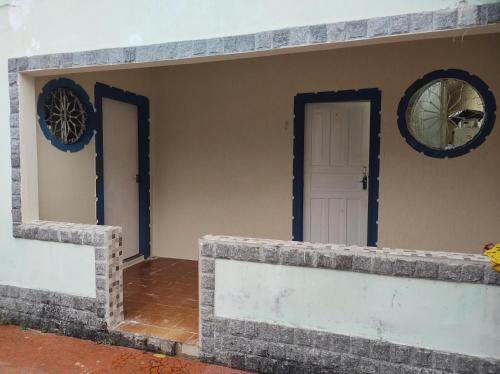 Ambiente Familiar, �rea Nobre, Pr�ximo A Praia.