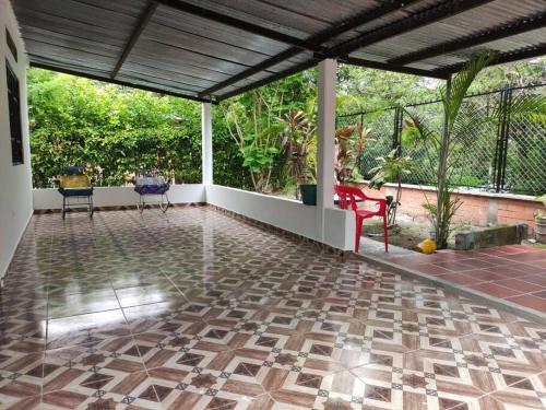 Villa Se Alquila Casa Quinta Con Piscina Privada Y Jacuzzi.