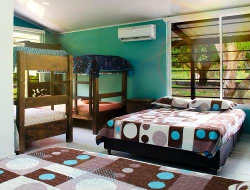Villa Las Palmas Resort