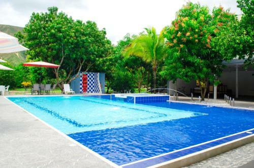 Villa Las Palmas Resort