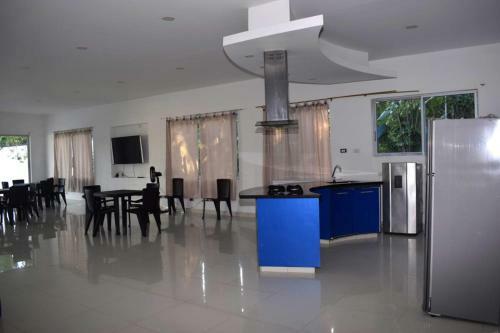 Casa Quinta de Descanso Girardot Hlc Villa Leonor