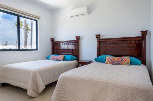 Agradable Casa Con Terraza Y Vista A La Alberca