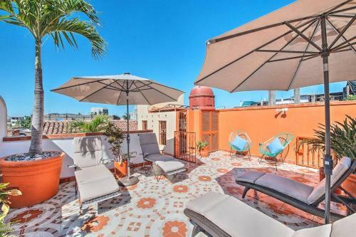 Hacienda Tropical