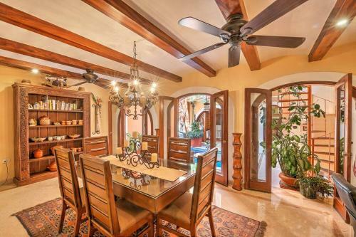 Hacienda Tropical