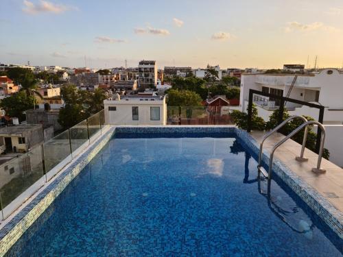Apartment, Nice Rooftop With Sunset View By Sol-ha