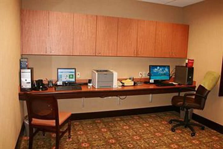 Hotel Hampton Inn & Suites Albany-airport