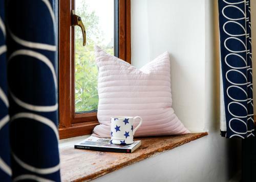 Cosy Cottage Blockley, Cotswolds - Squire Cottage