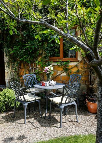 Cosy Cottage Blockley, Cotswolds - Squire Cottage