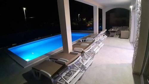 Pool-villa ?4 Seasons? Seaview