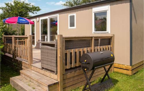 Nice Home In Lauwersoog With 3 Bedrooms
