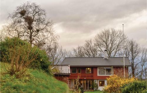 Seven-bedroom Holiday Home In Finnas