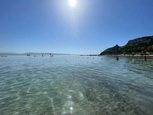 Hostal Suite Sardinia Holiday