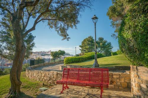 Apartamento Le Scale Sul Porto . Marina Centro Storico. AC