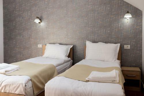 Hostal Marconi Guesthouse