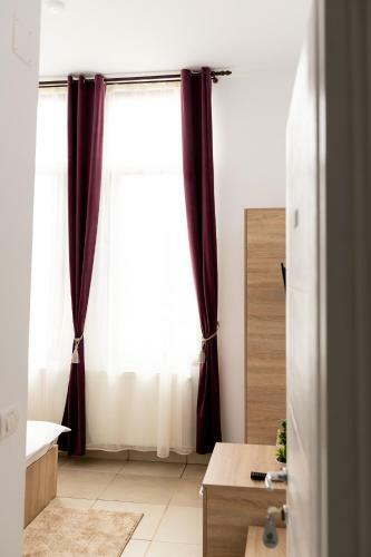 Hostal Marconi Guesthouse