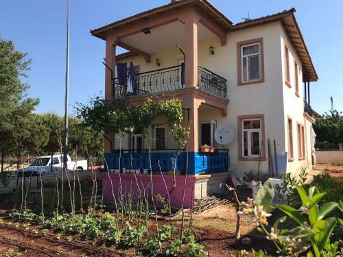 Villa Antalya Ka??ta 4+1 S?te?de K?ralik V?lla