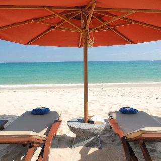 Hotel Weekender Resort & Spa