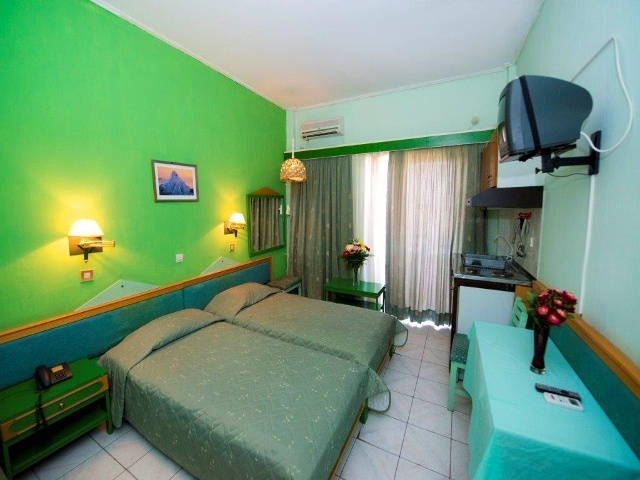 Oscar Hotel & Apartments