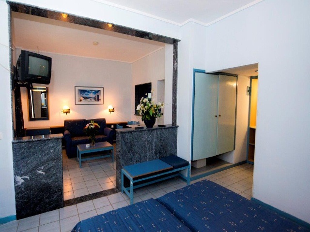 Oscar Hotel & Apartments