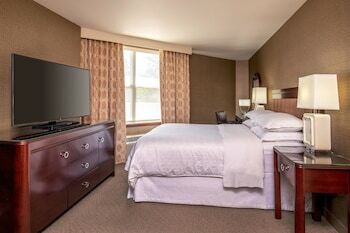 Hotel Sheraton Portsmouth Harborside