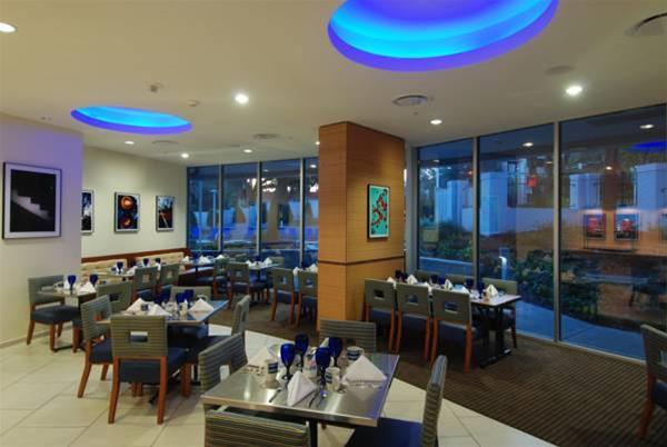 Hotel Holiday Inn Select Downtown